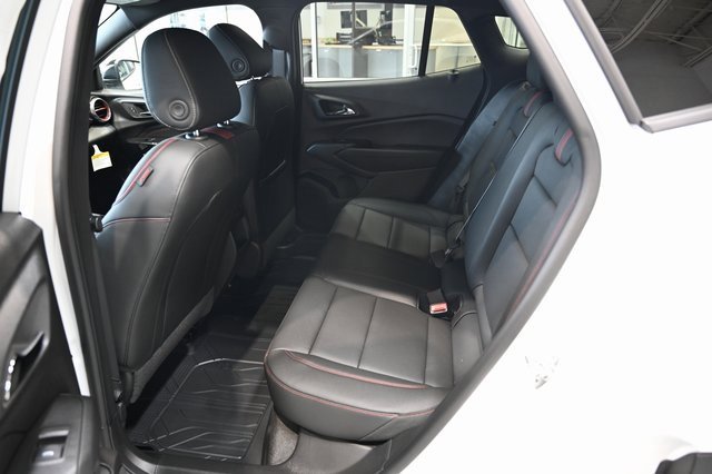 2025 Chevrolet Trax photo 10