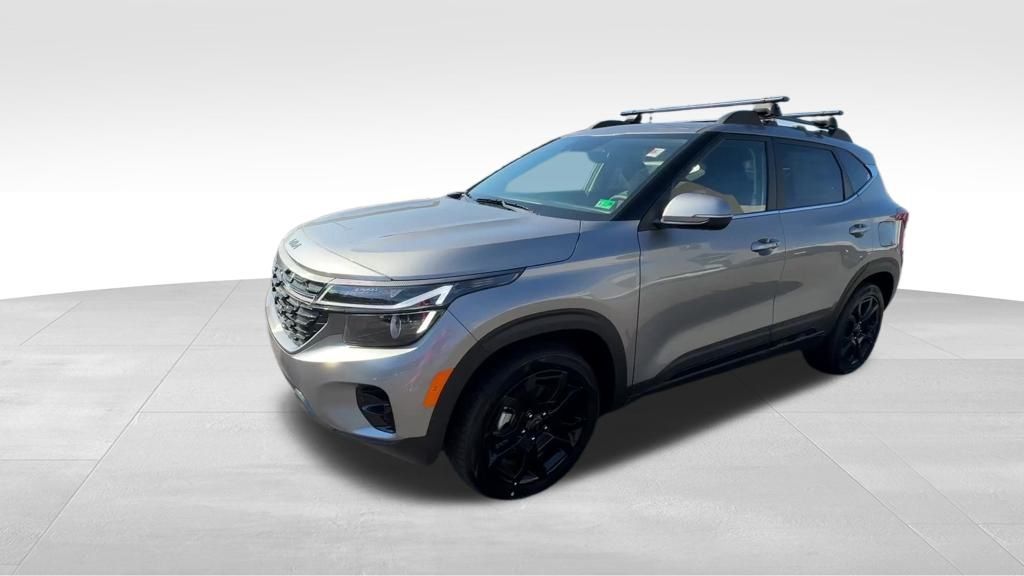 2025 Kia Seltos X-Line photo 6