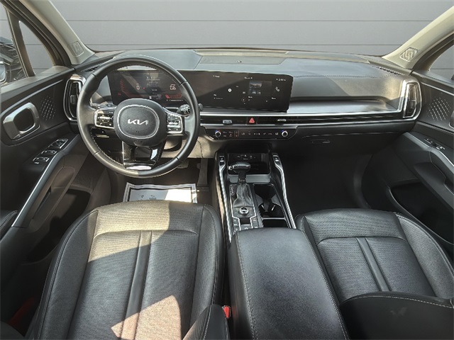 2024 Kia Sorento S photo 21