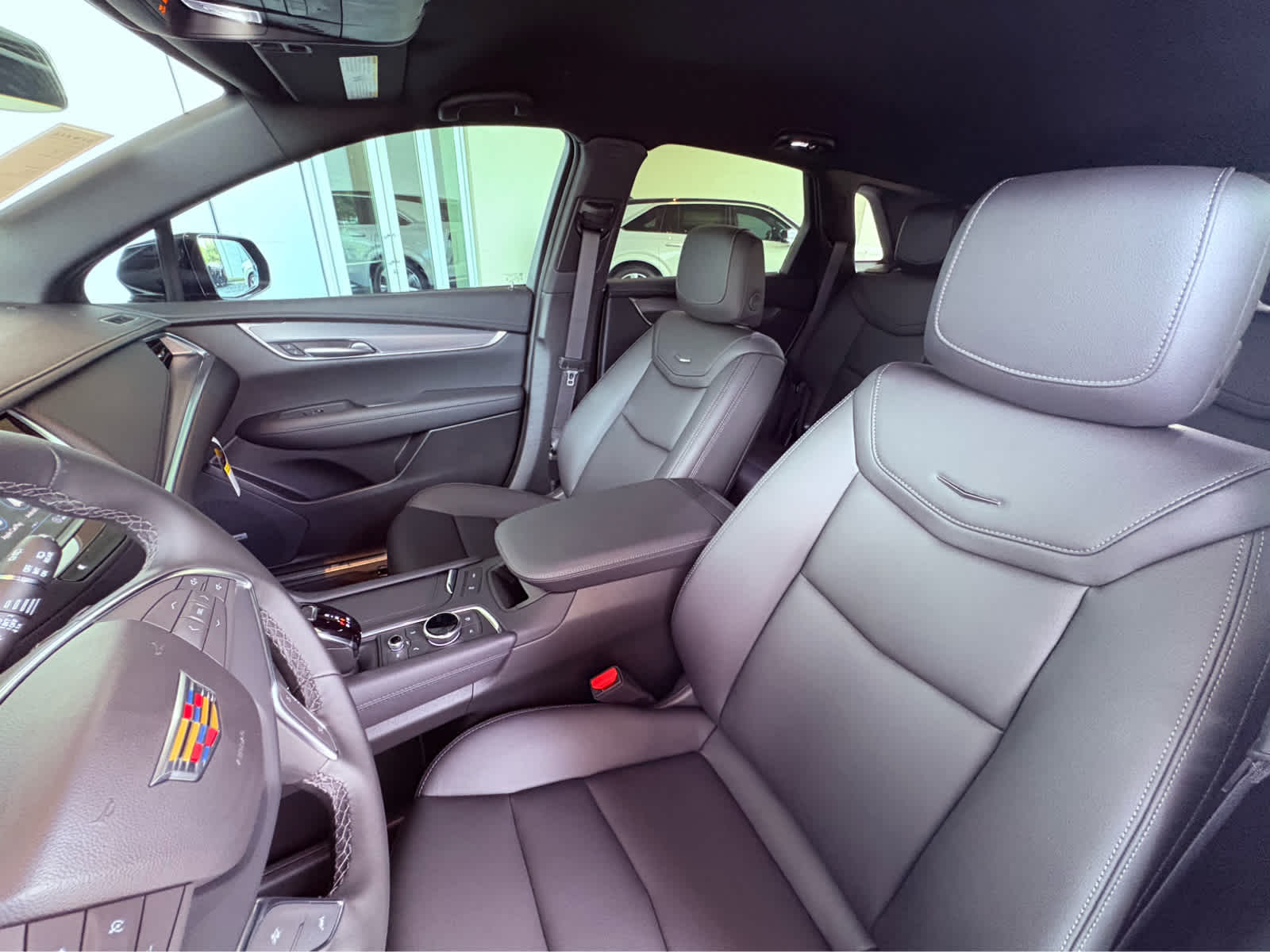 2025 Cadillac XT5 Luxury photo 17