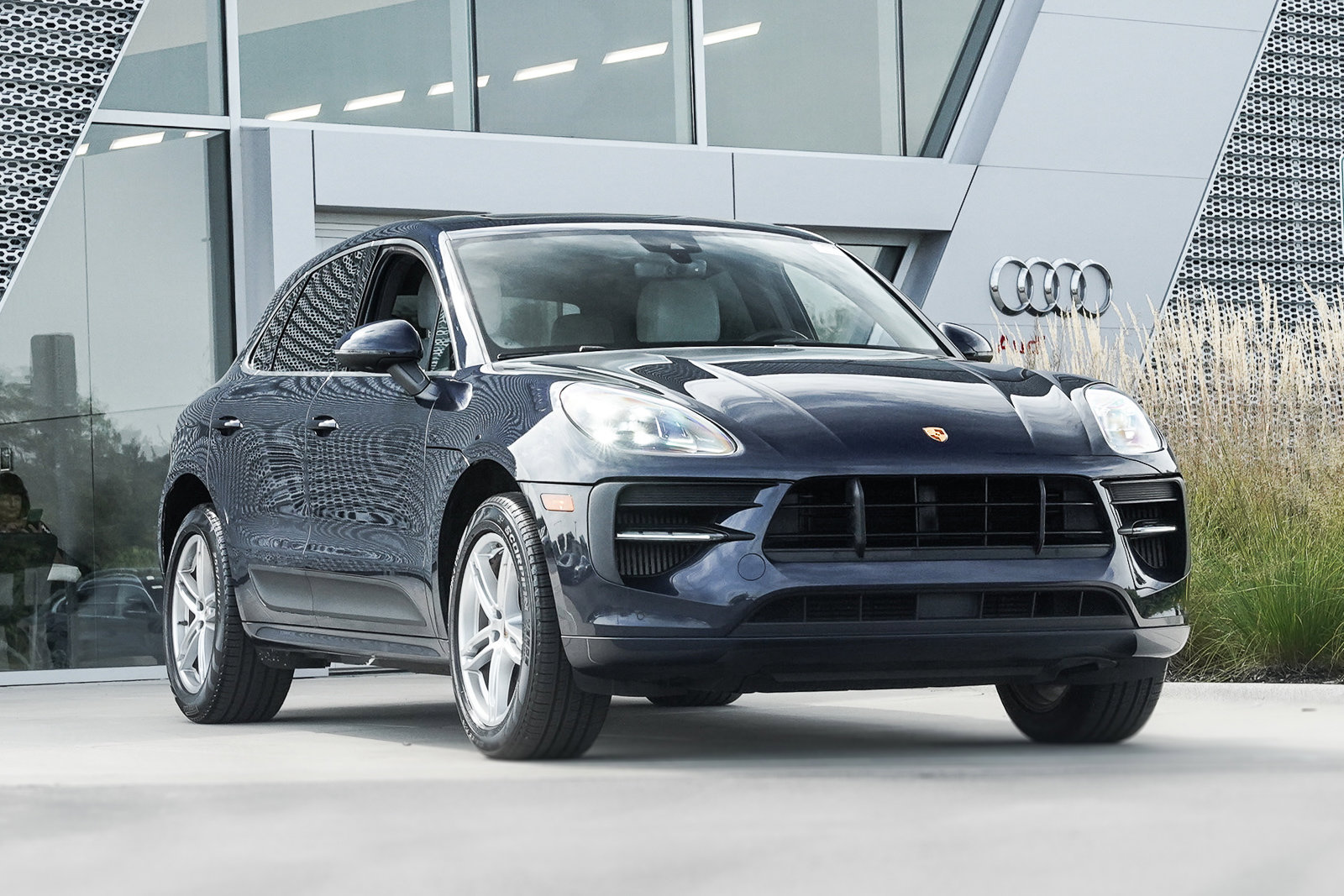 2019 Porsche Macan S's photo