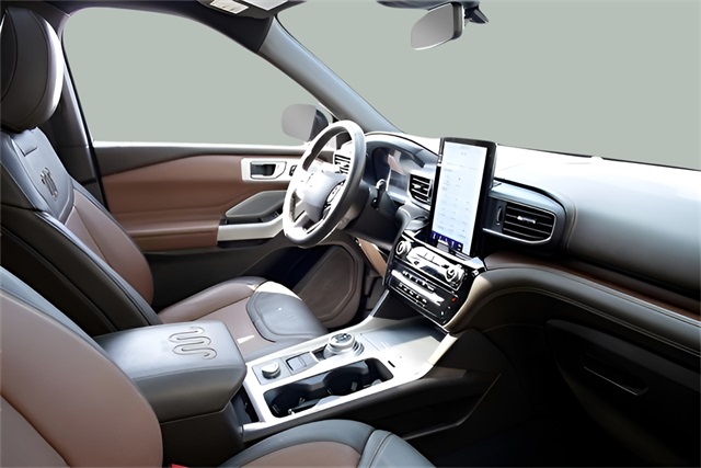 2022 Ford Explorer King Ranch photo 11