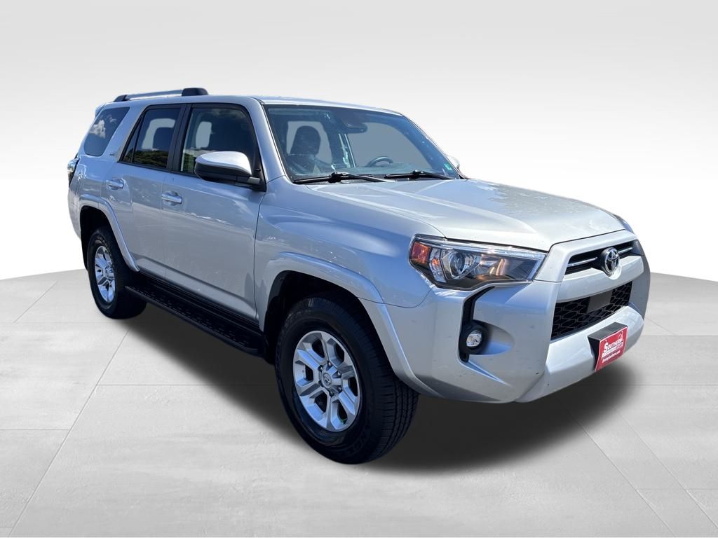 2024 Toyota 4Runner SR5 photo 7