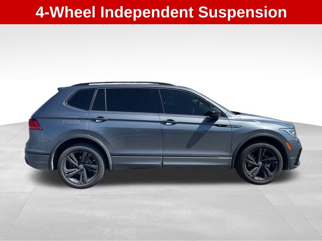 2024 Volkswagen Tiguan SE R-Line Black photo 4