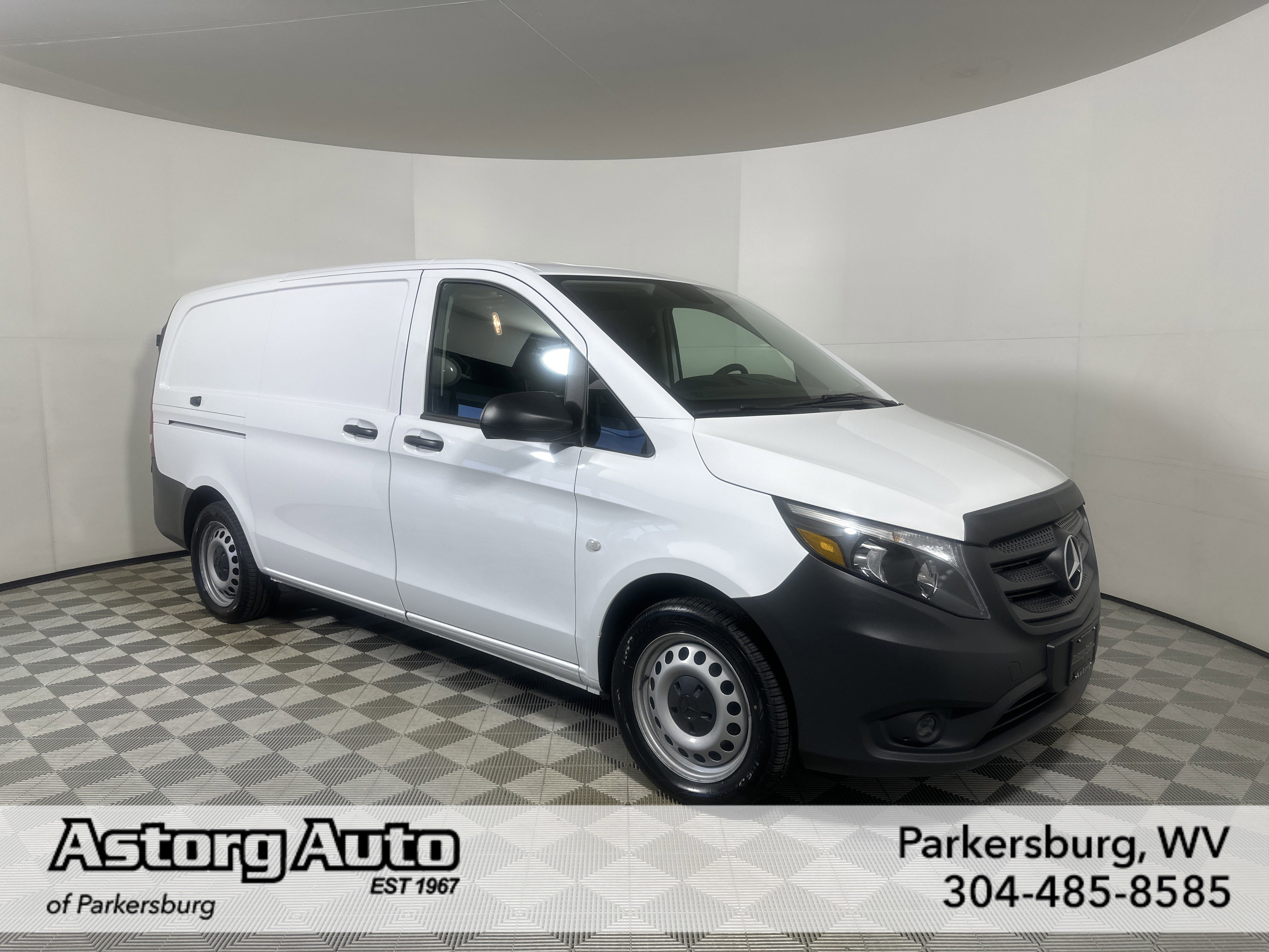 2020 Mercedes-Benz Metris 