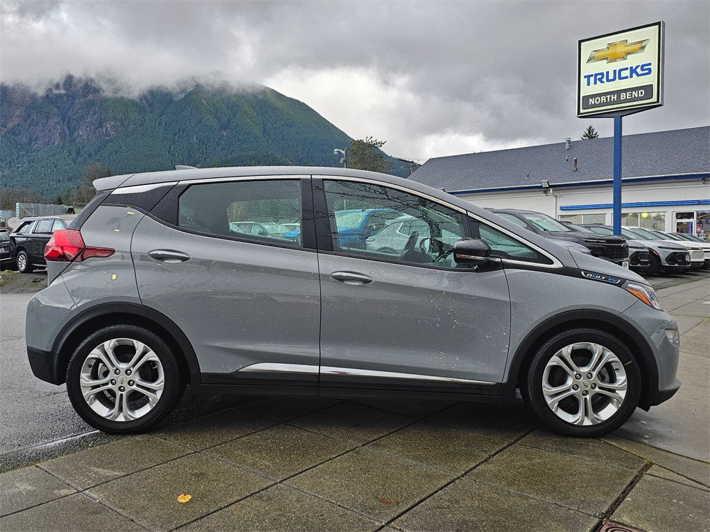 2019 Chevrolet Bolt EV photo 2