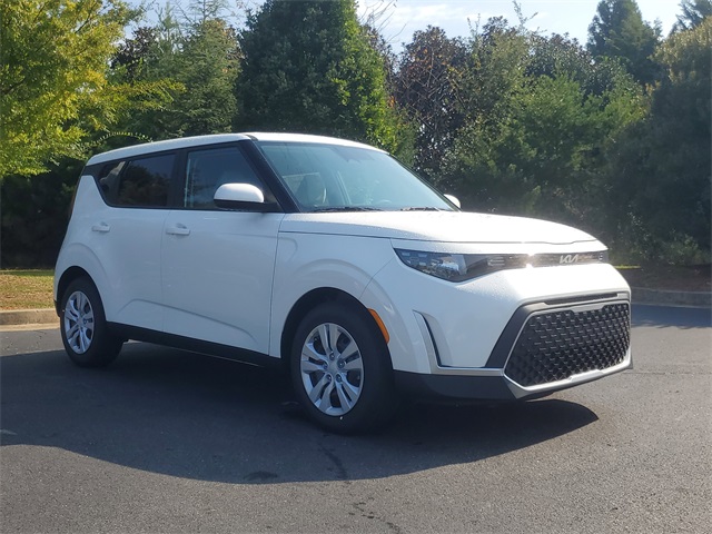 2025 Kia Soul LX S photo 3
