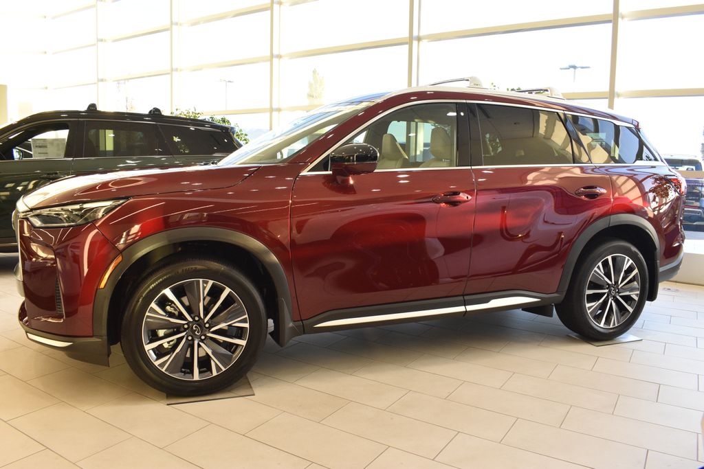 2026 Infiniti QX60 Luxe AWD photo 7