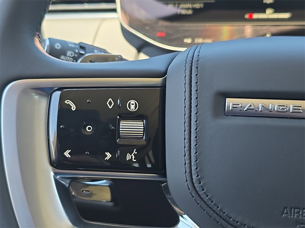 2025 Land Rover Range Rover Autobiography photo 17
