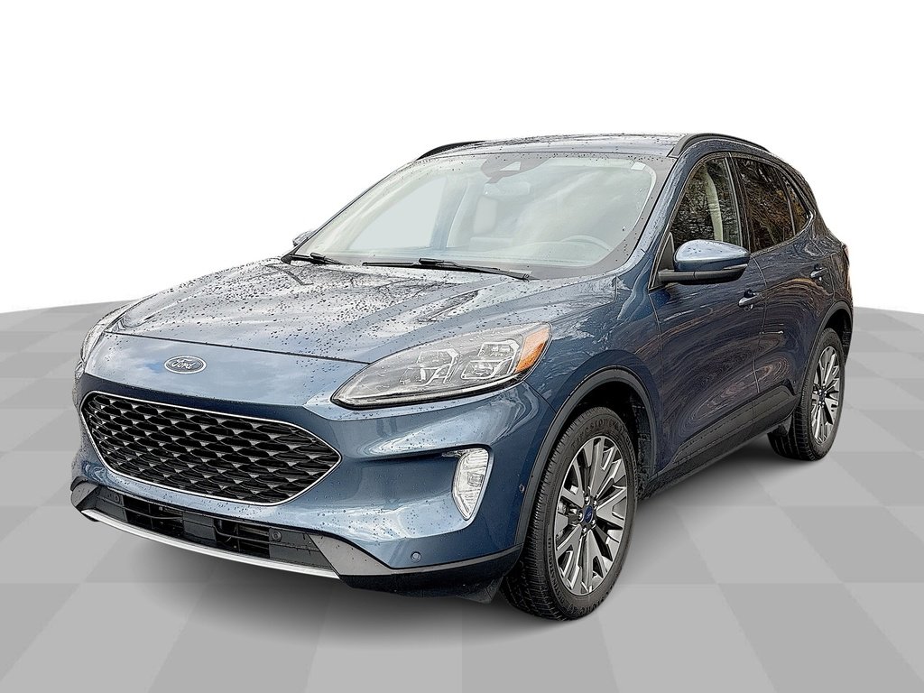 2020 Ford Escape Titanium's photo