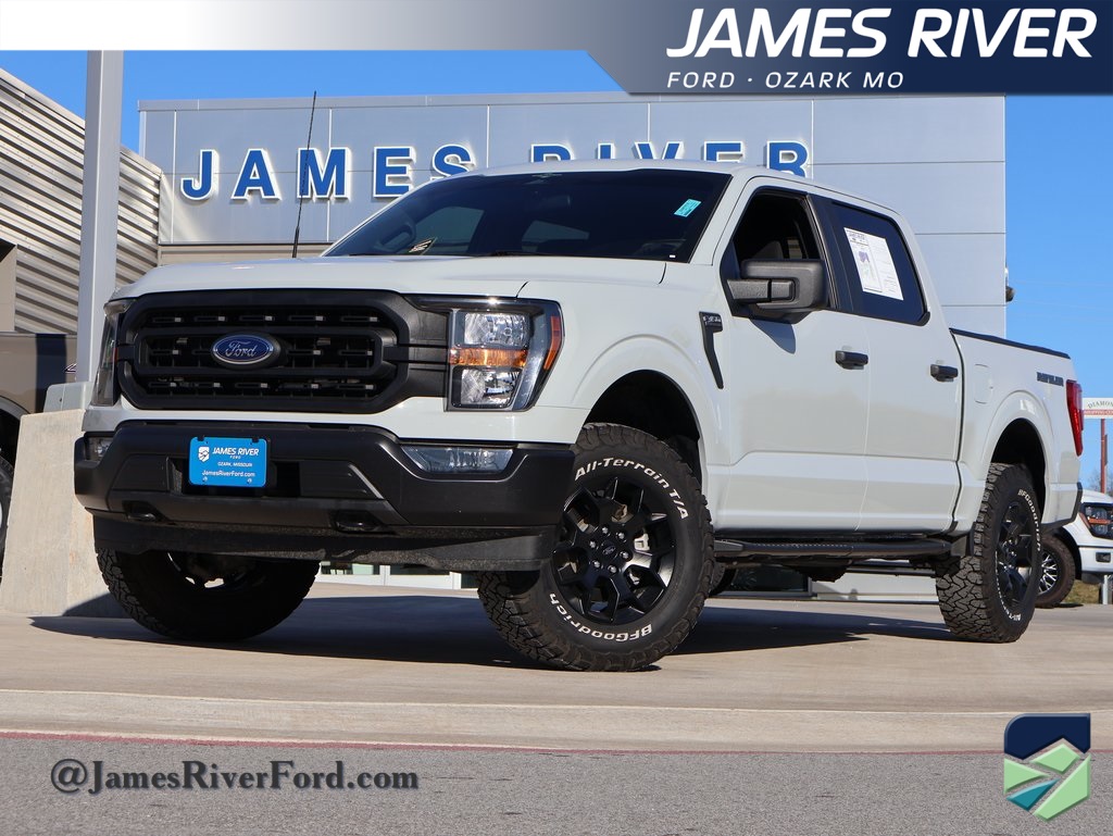 2023 Ford F-150 XL's photo