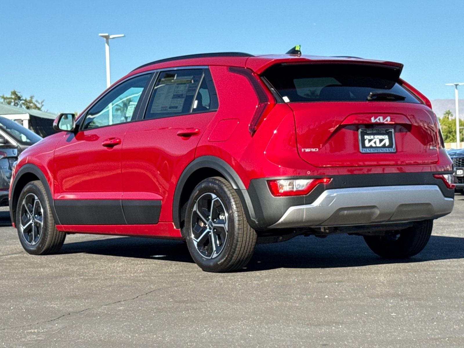 2025 Kia Niro EX photo 4