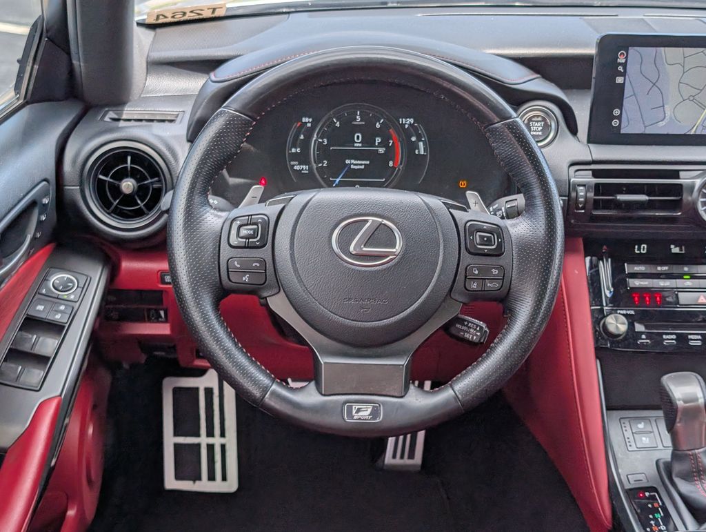 2023 Lexus IS 350 F SPORT photo 10
