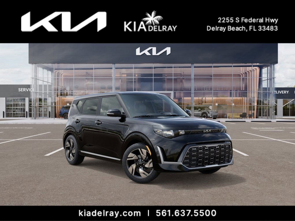 2025 Kia Soul GT-Line photo 2
