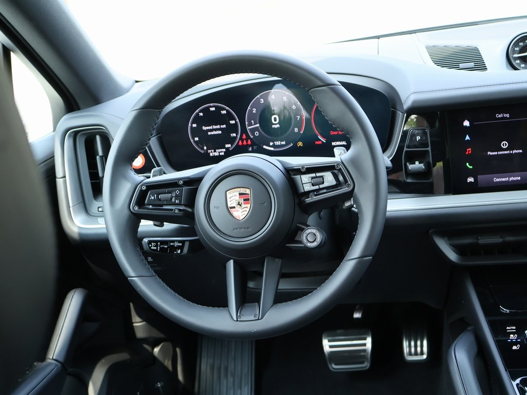 2025 Porsche Cayenne Coupe S photo 18
