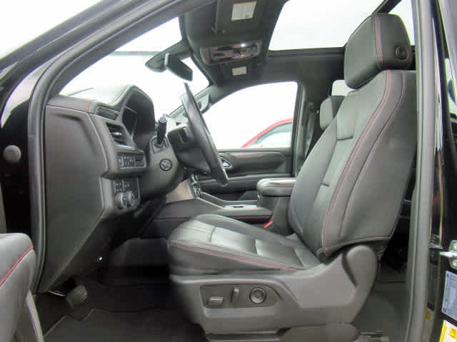 2022 Chevrolet Tahoe RST photo 3