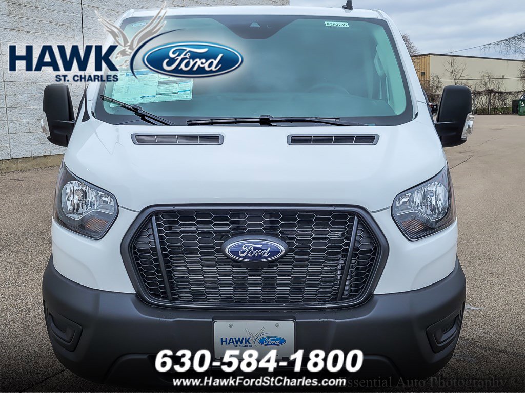 2025 Ford Transit Cargo Van photo 4