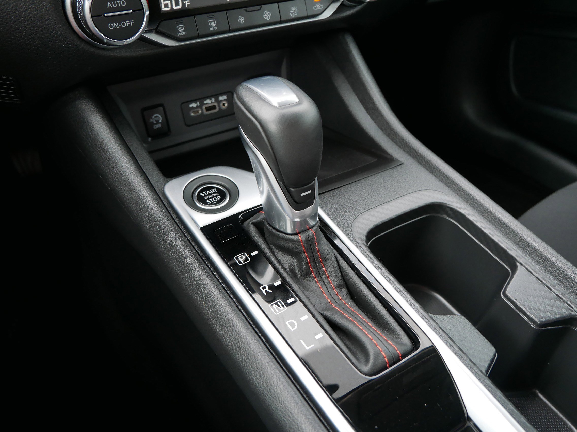 2024 Nissan Sentra SR photo 23