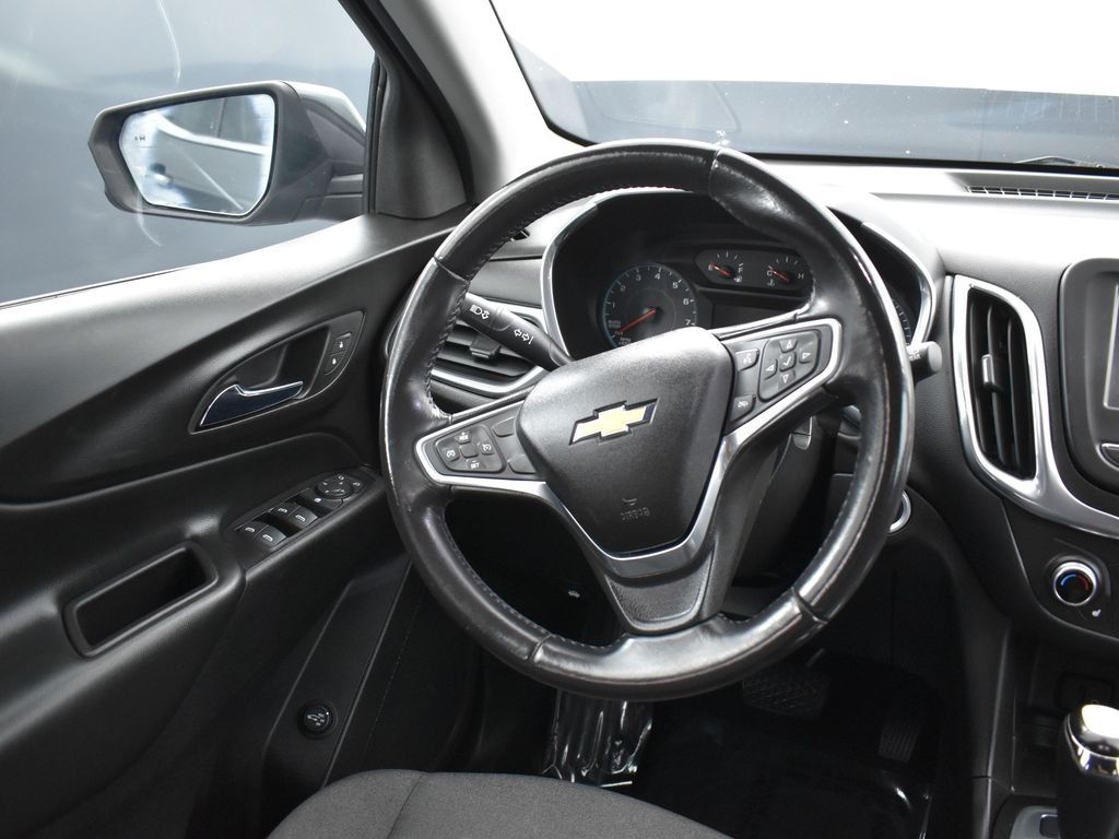 2018 Chevrolet Equinox LT photo 13