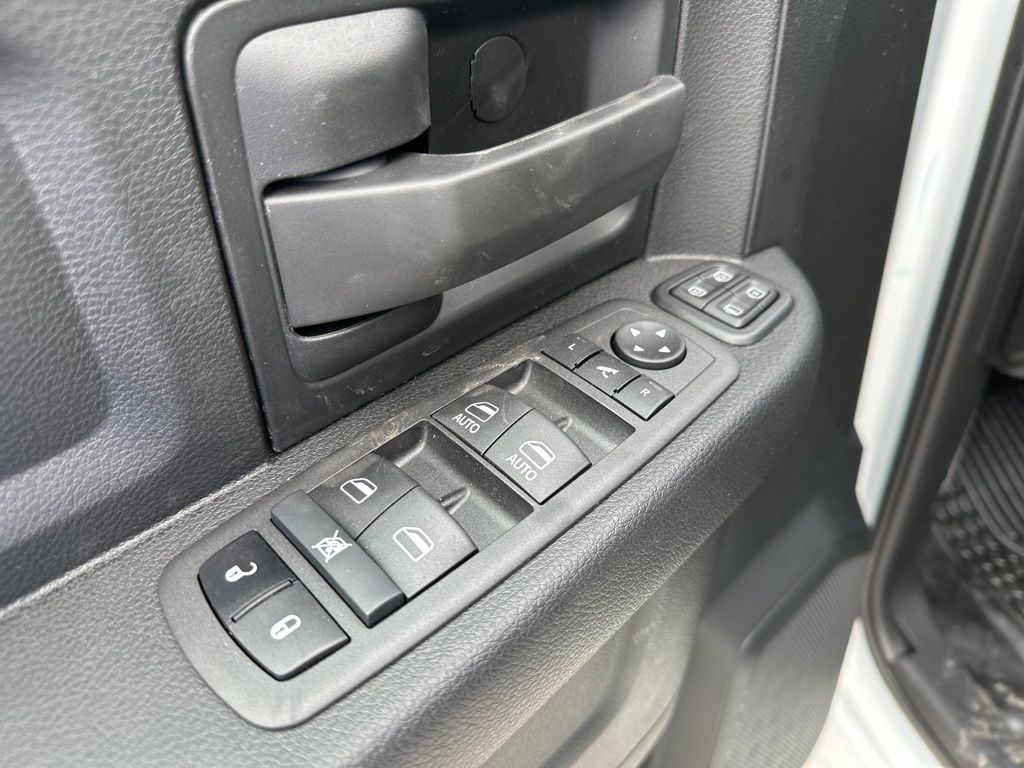 2024 Ram 3500 Tradesman photo 10