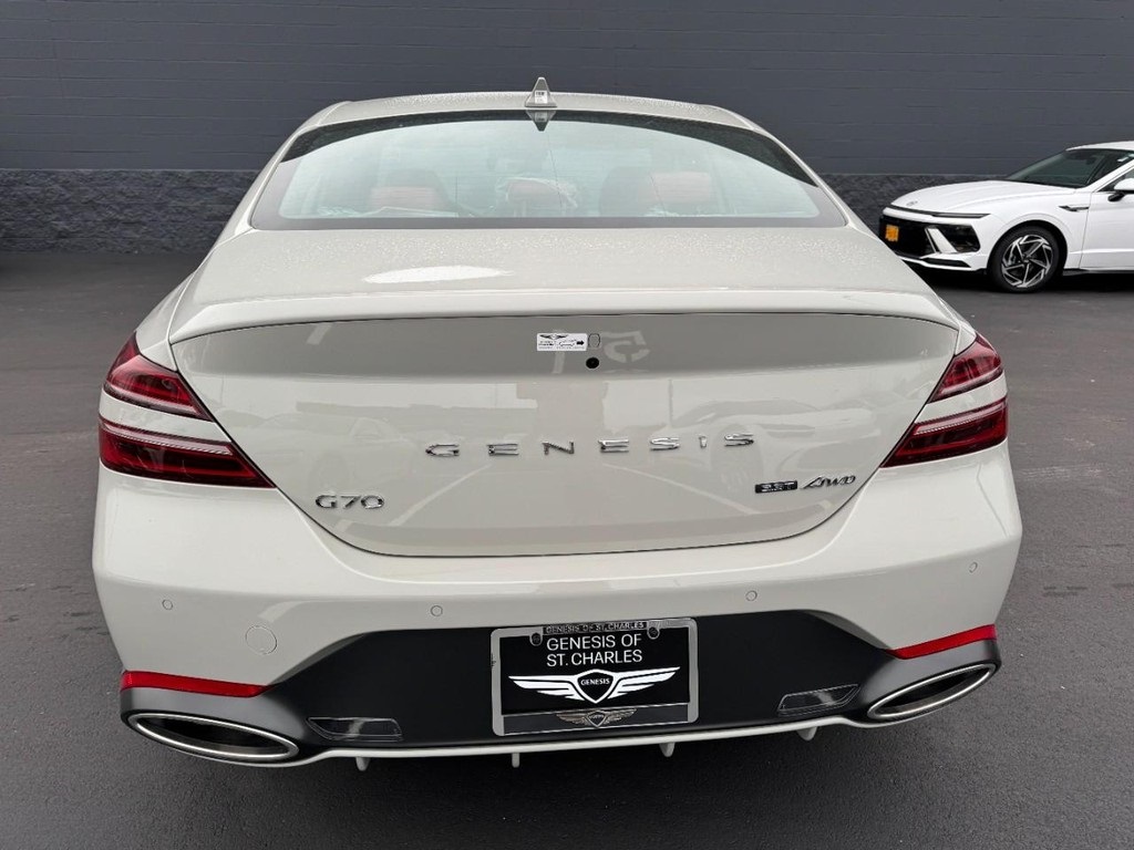 2026 Genesis G70 3.3T Sport Prestige photo 4