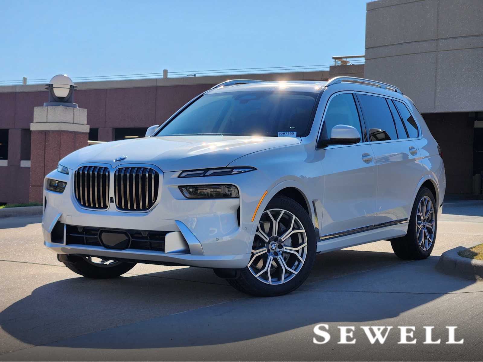 2026 BMW X7 40i's photo