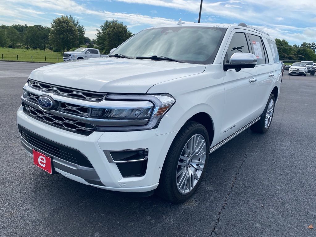2024 Ford Expedition Platinum photo 3