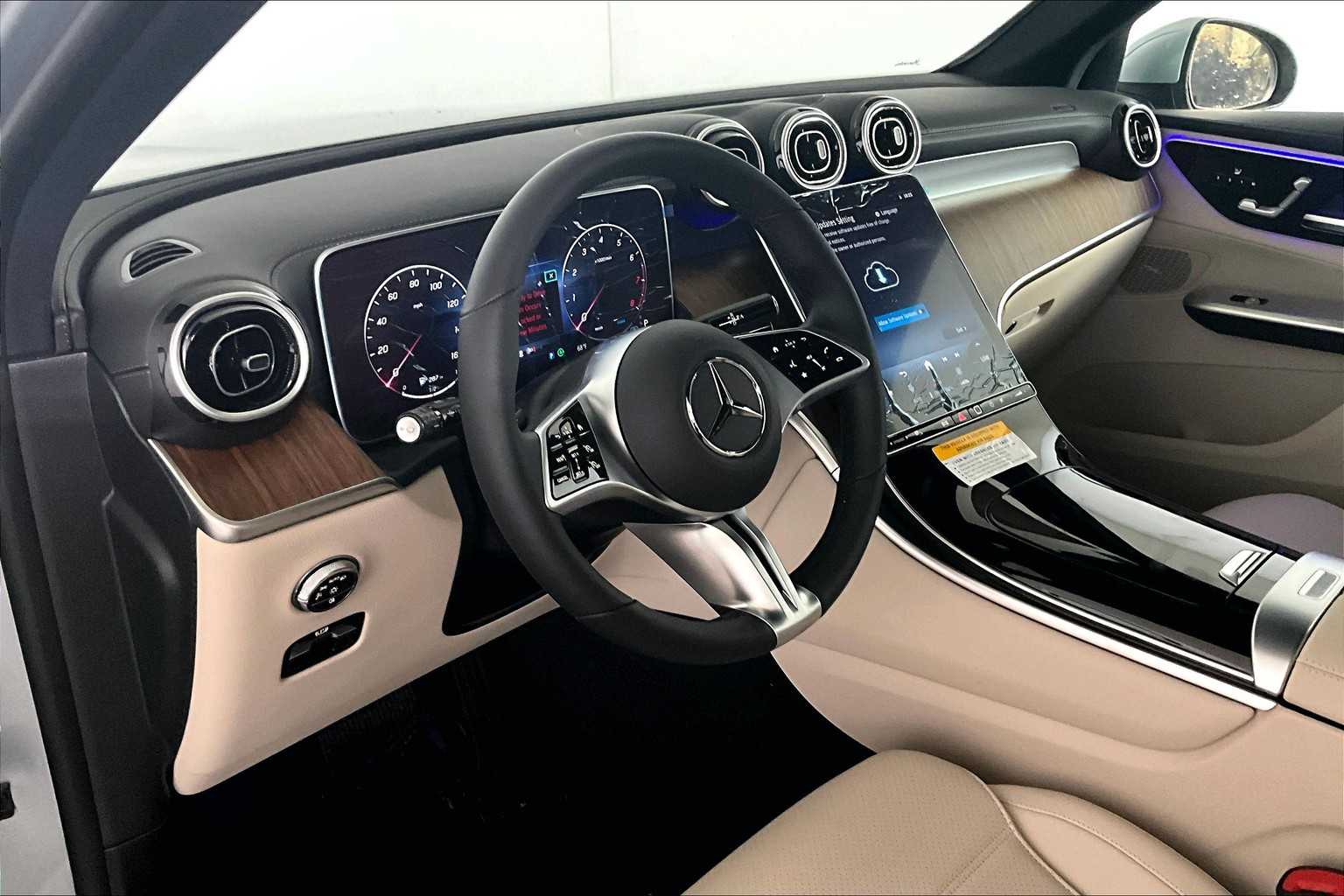 2024 Mercedes Benz GLC 300 4MATIC photo 10