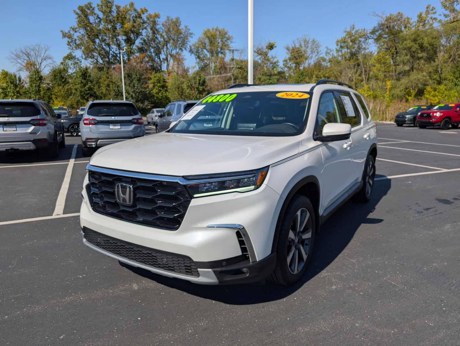 2024 Honda Pilot Touring photo 2