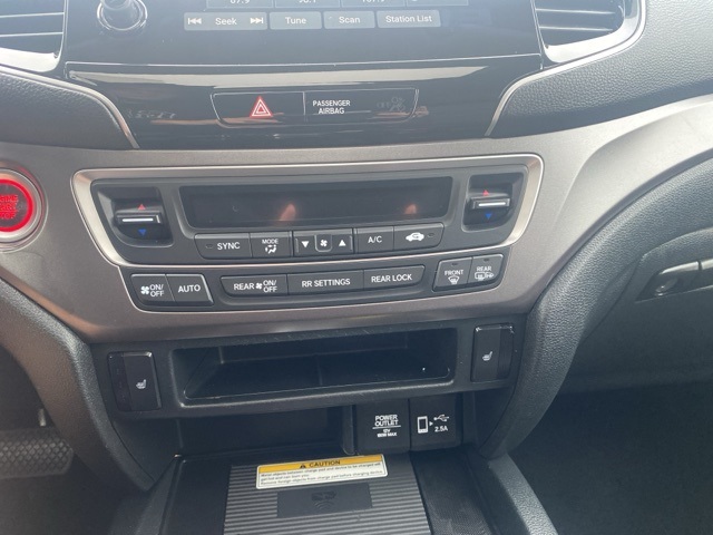 2022 Honda Pilot Special Edition photo 25