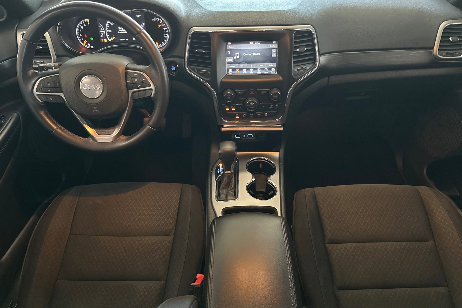 2021 Jeep Grand Cherokee Laredo E photo 12