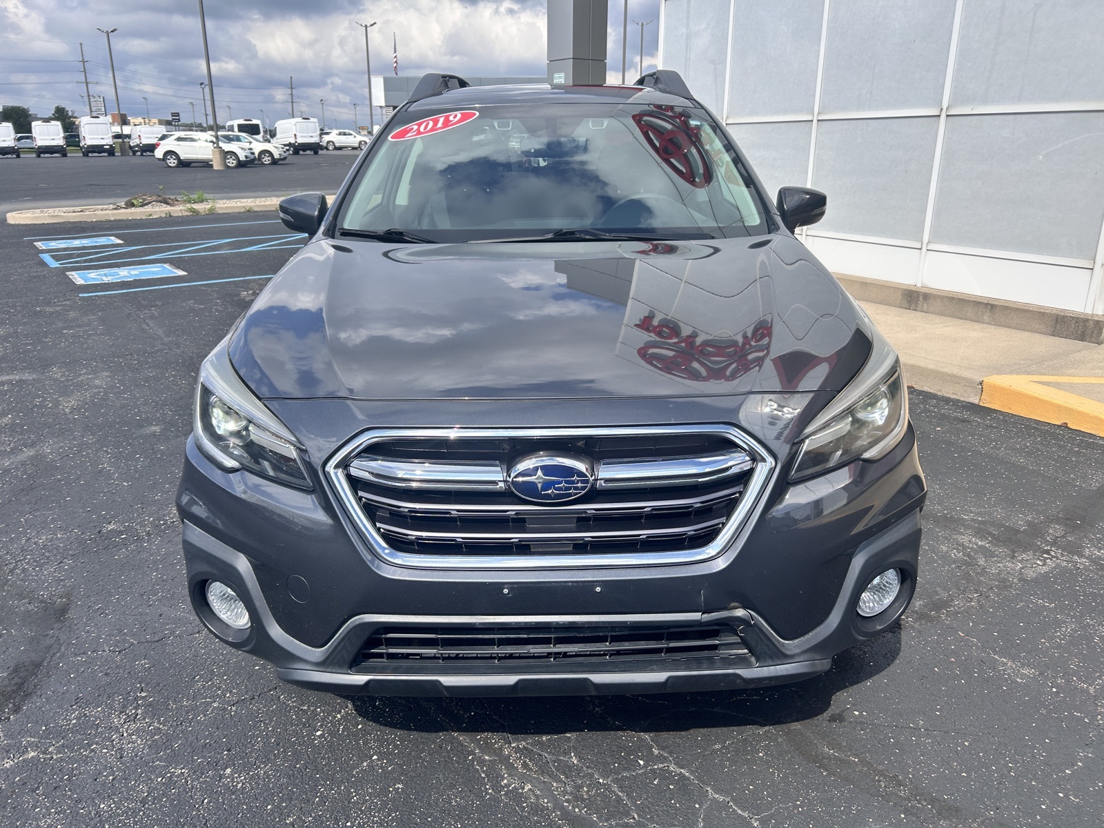 2019 Subaru Outback 3.6R photo 3