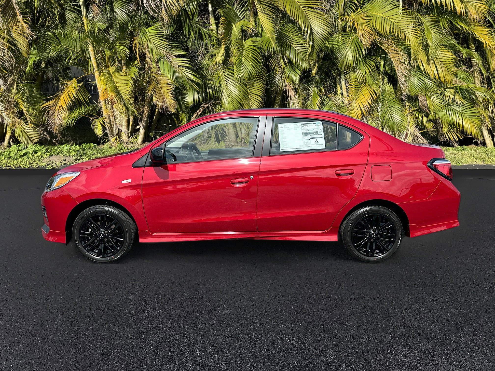 2024 Mitsubishi Mirage G4 Black Edition photo 2