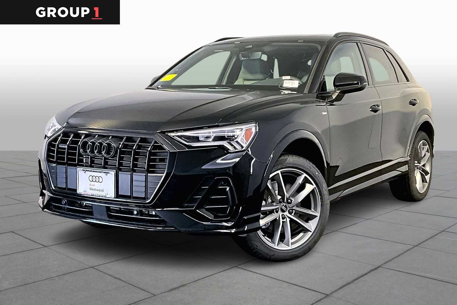2025 Audi Q3 S Line Premium's photo