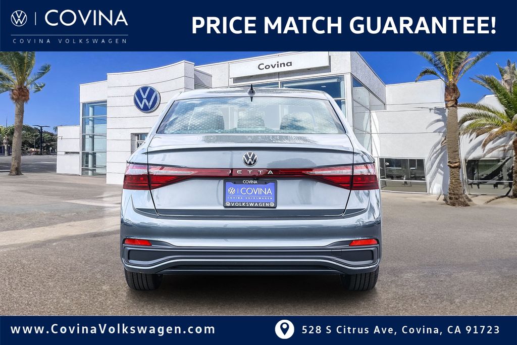 2025 Volkswagen Jetta 1.5T Sport photo 4