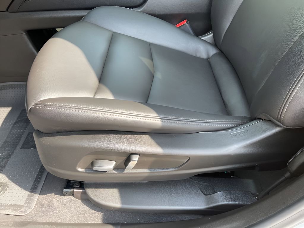 2023 Cadillac XT6 Luxury photo 25