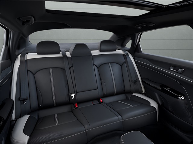 2025 Kia K5 GT-Line photo 14