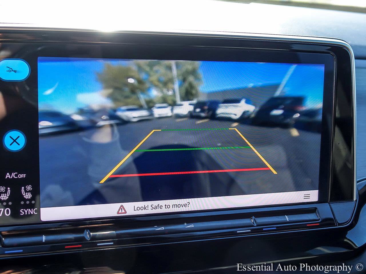 2024 VOLKSWAGEN ATLAS CROSS SPORT - Image 13