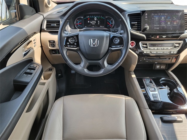 2022 Honda Pilot Touring photo 23