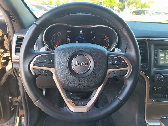 2017 Jeep Grand Cherokee Laredo photo 17