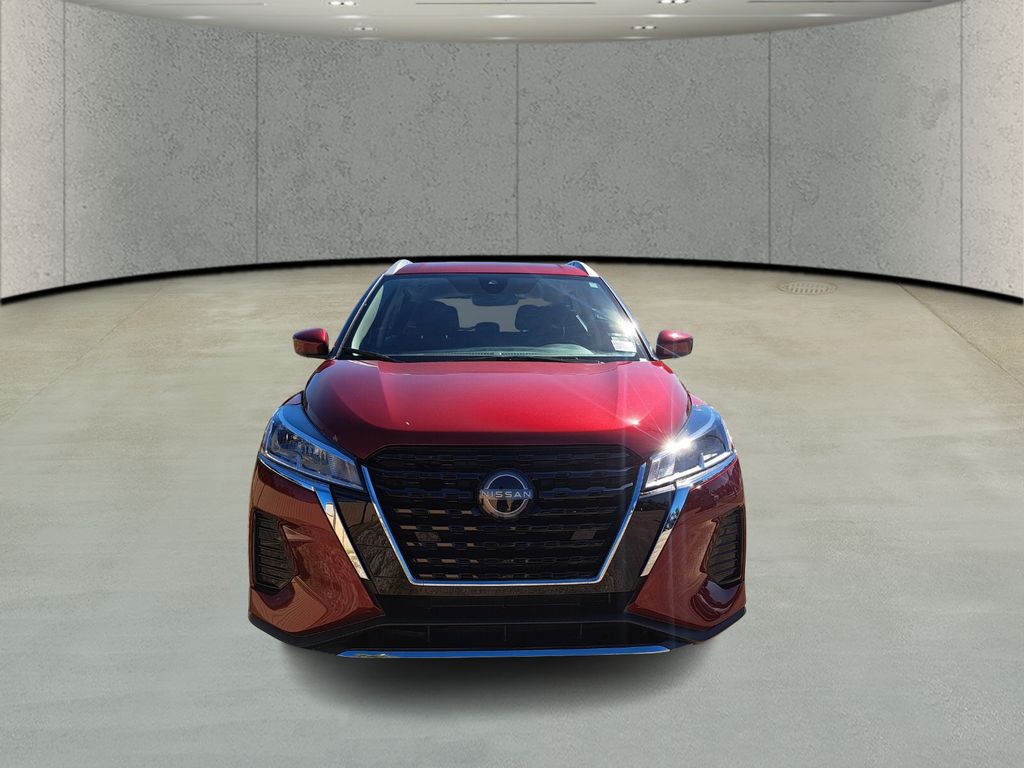 2024 Nissan Kicks SV photo 2