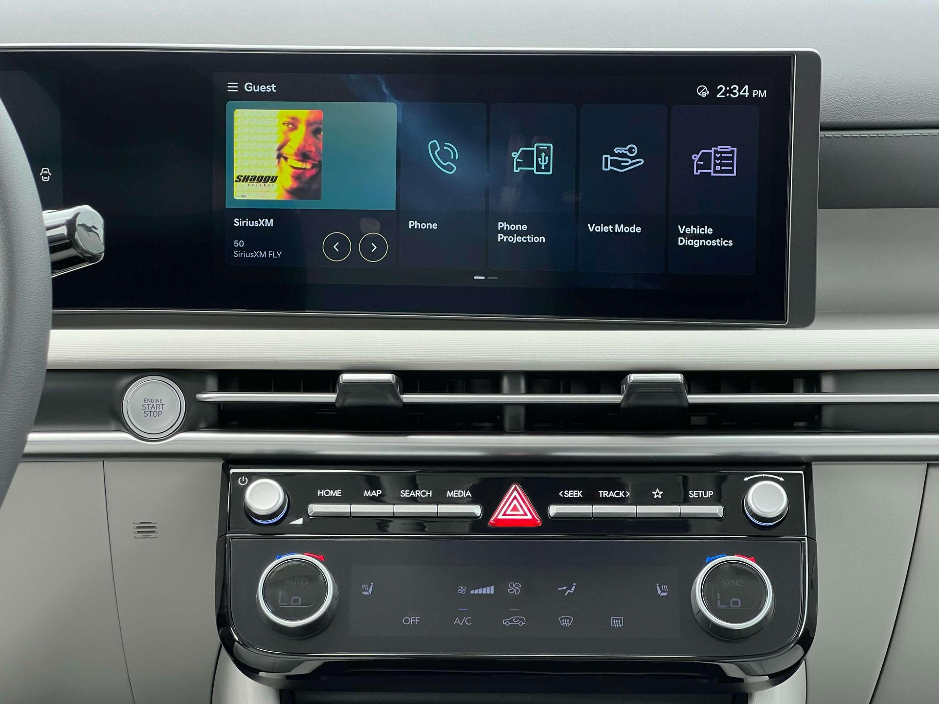 New 2025 Gray Hyundai SEL FWD image 19