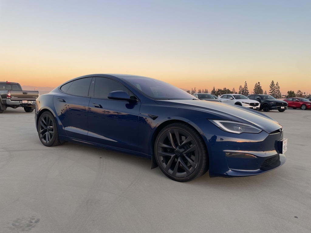 2022 Tesla Model S Base's photo