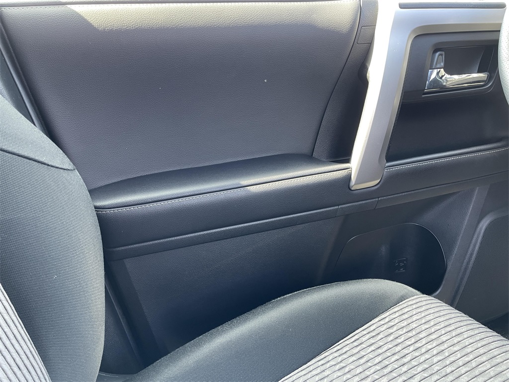 2024 Toyota 4Runner SR5 photo 18