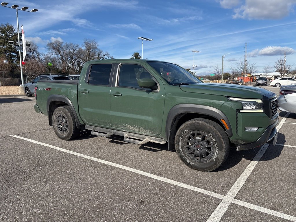 2022 Nissan Frontier PRO-4X's photo