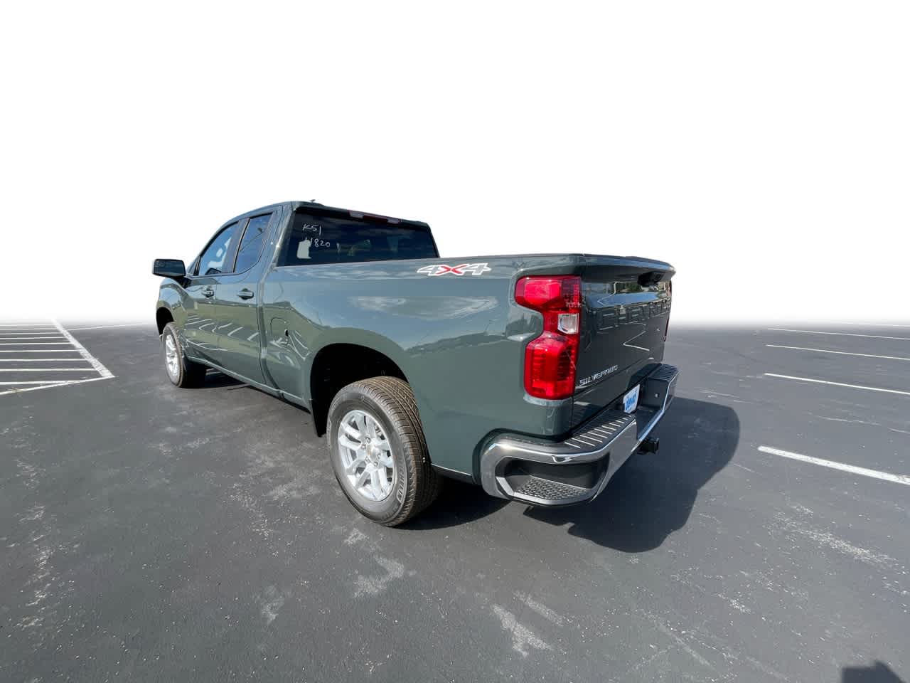 2026 Chevrolet Silverado 1500 LT photo 6