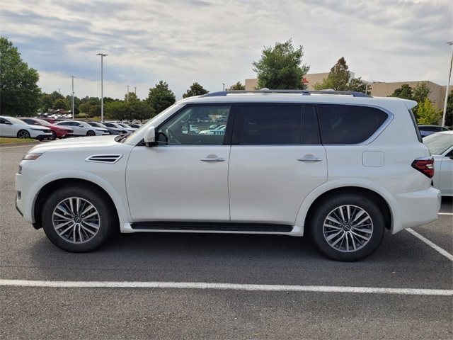 2023 Nissan Armada SL photo 4