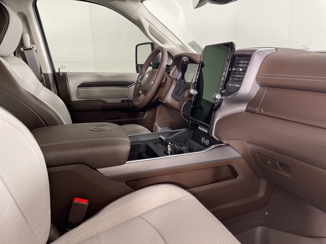 2025 Ram 2500 Laramie photo 14