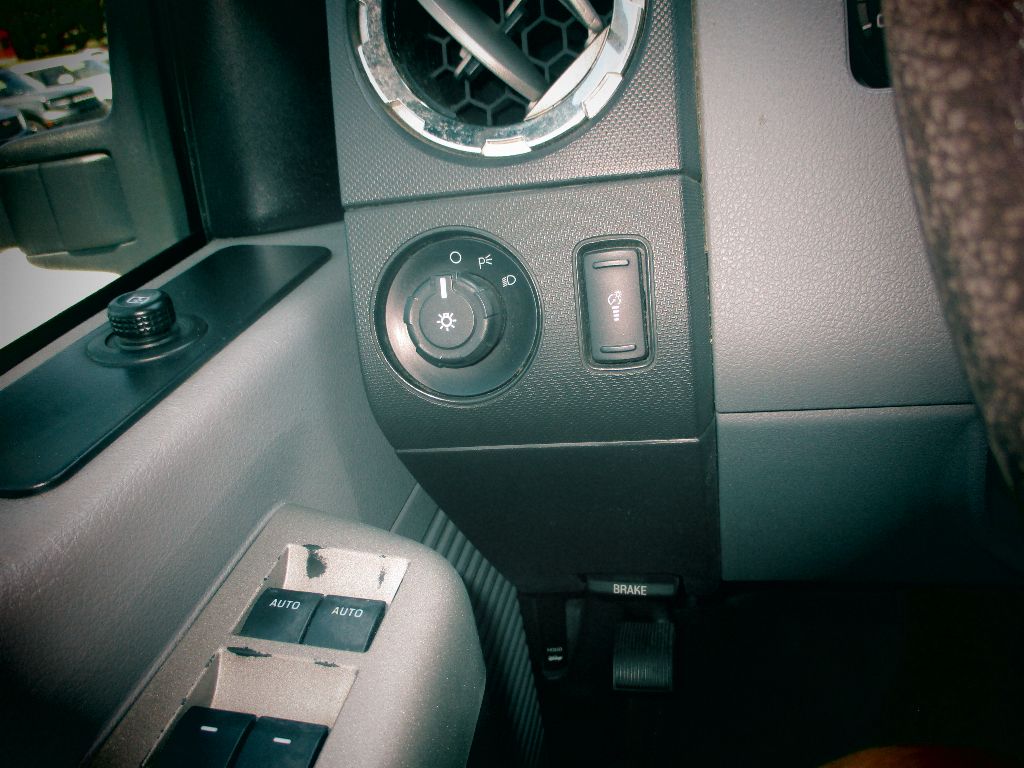 2015 Ford F-250 XLT photo 11