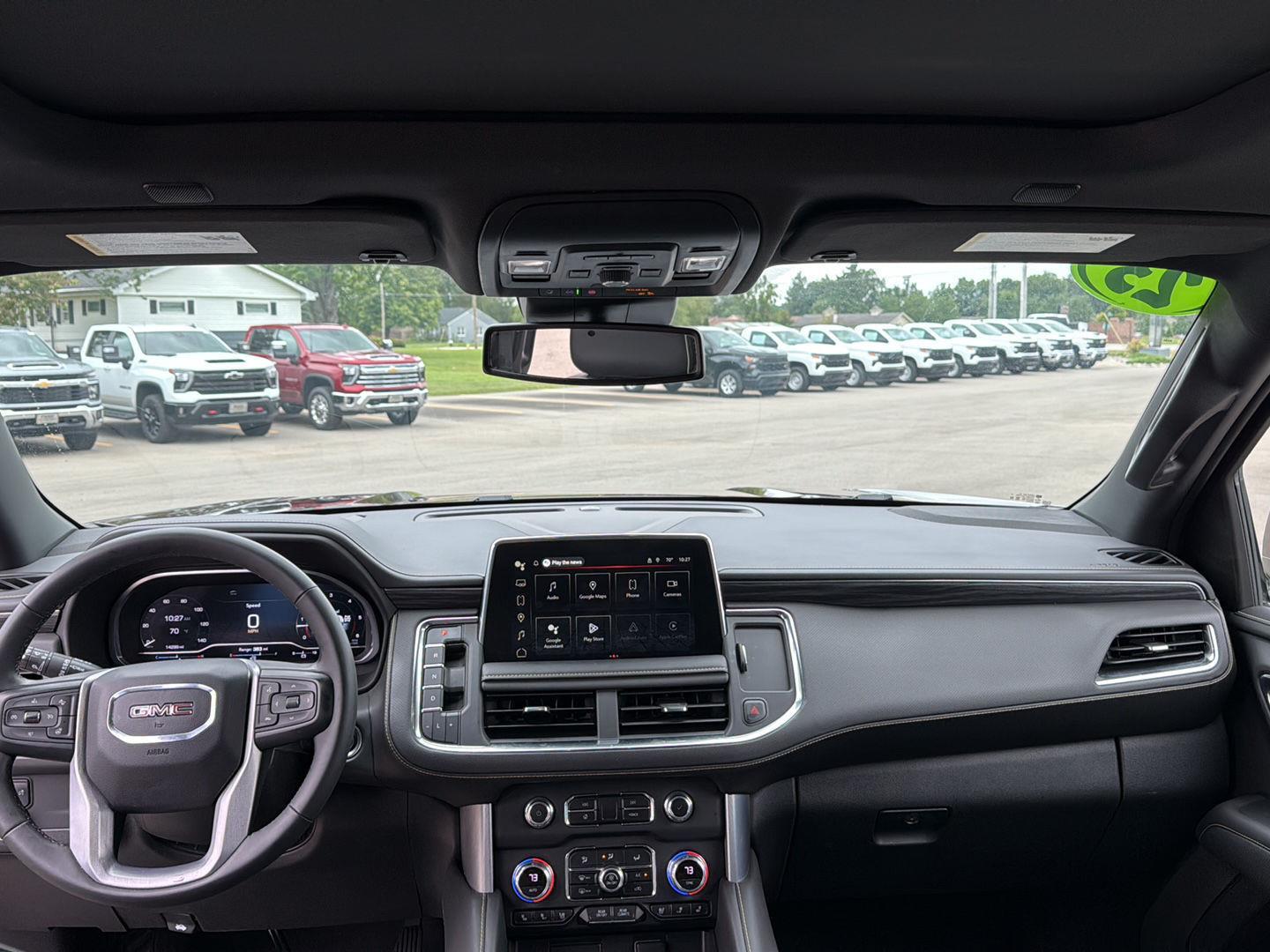 2023 Gmc Yukon XL SLT photo 4